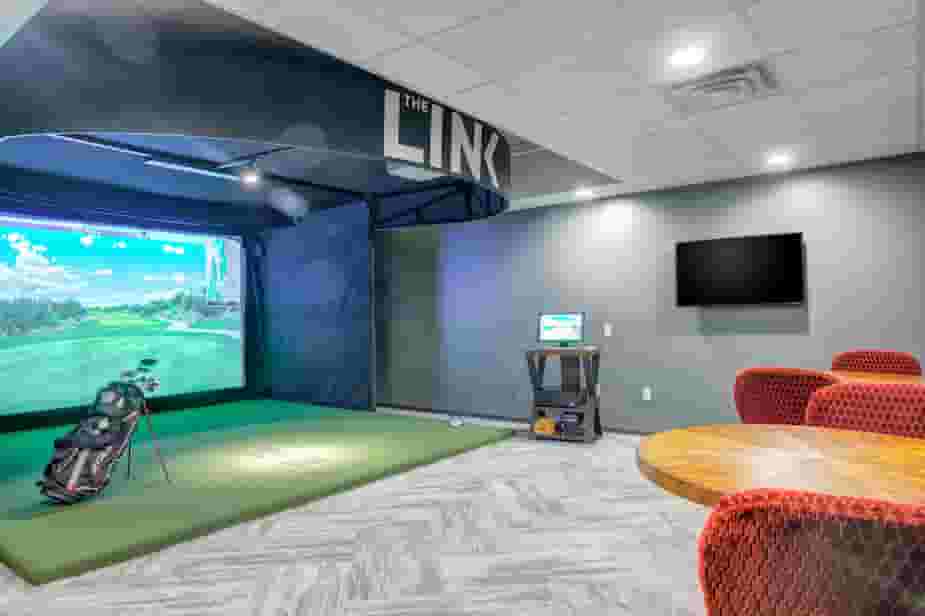 Golf Simulator at The Link Minneapolis 